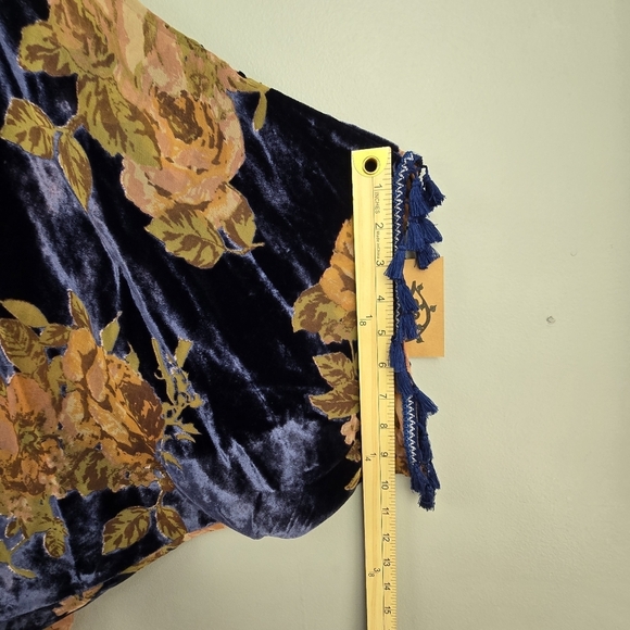 IVY JANE Velvety Floral Flowy Cardigan Navy Womens One Size Bohemian Oversized - Picture 10 of 10